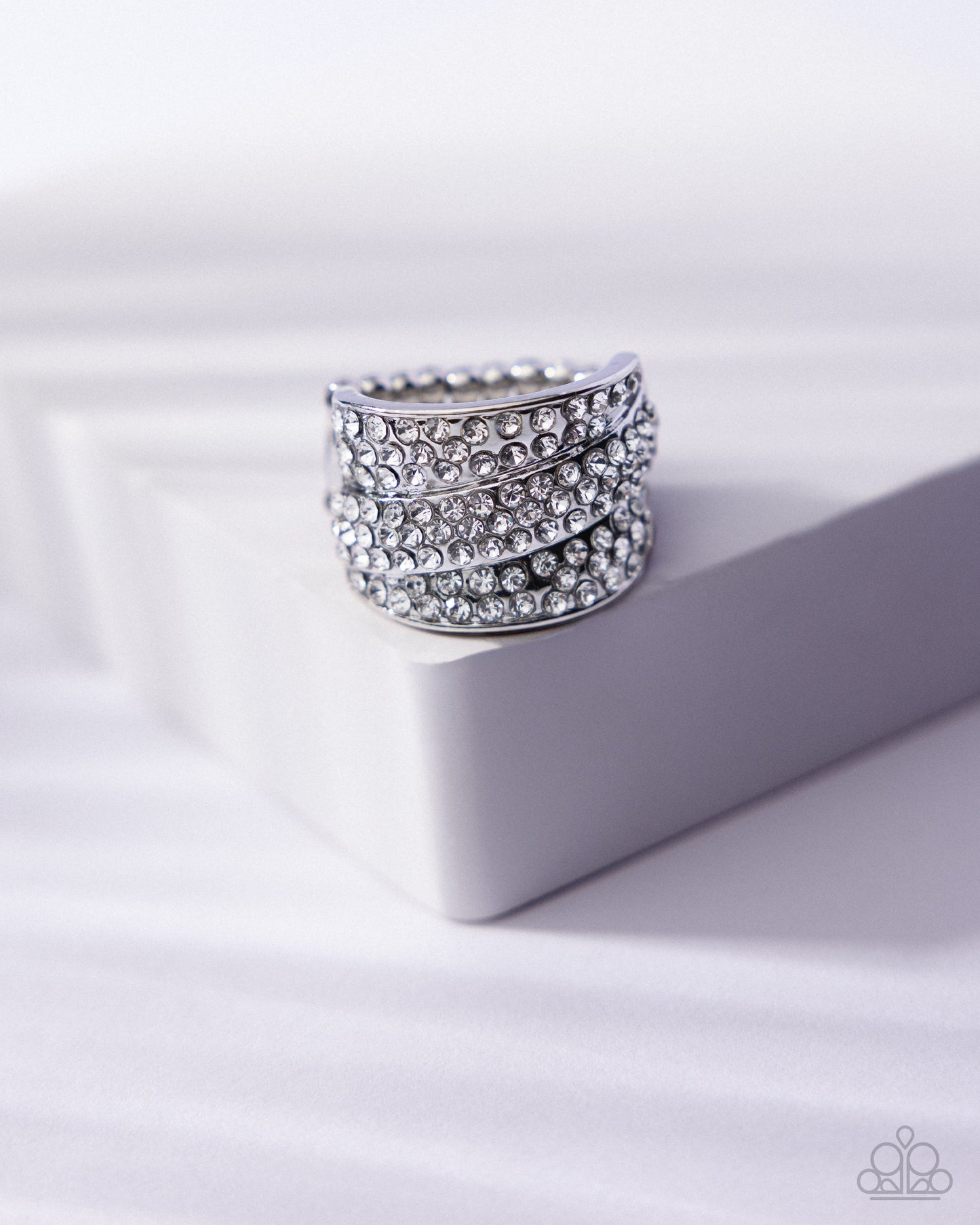 The Millionaires Club - White