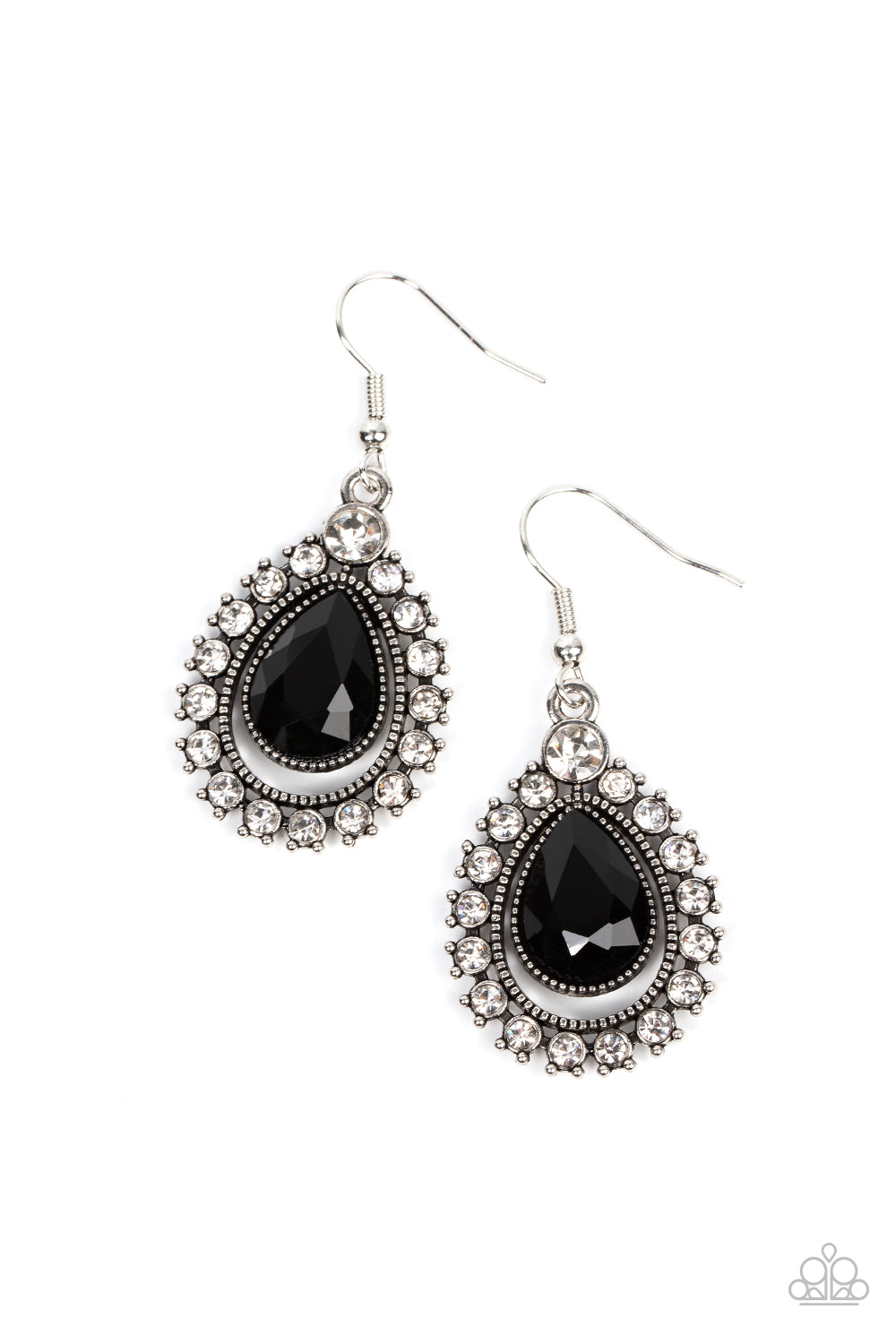 Divinely Duchess - Black (E296)