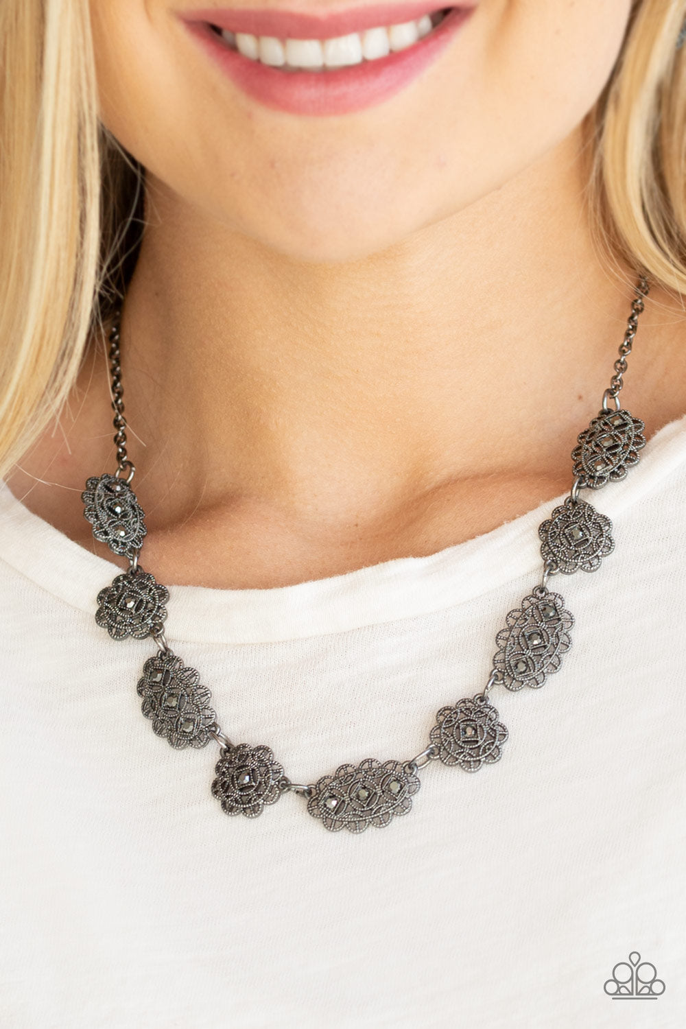 Vintage Vogue - Black/gunmetal (N0816)