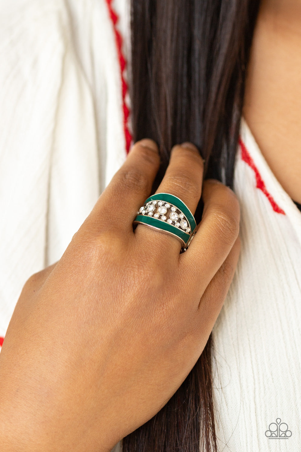 Trending Treasure - Green (R425)
