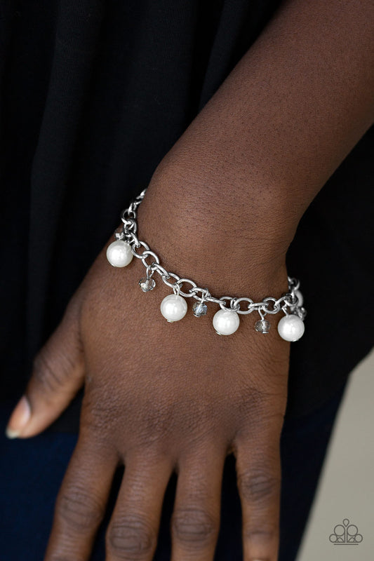 Country Club Chic - White (B117)