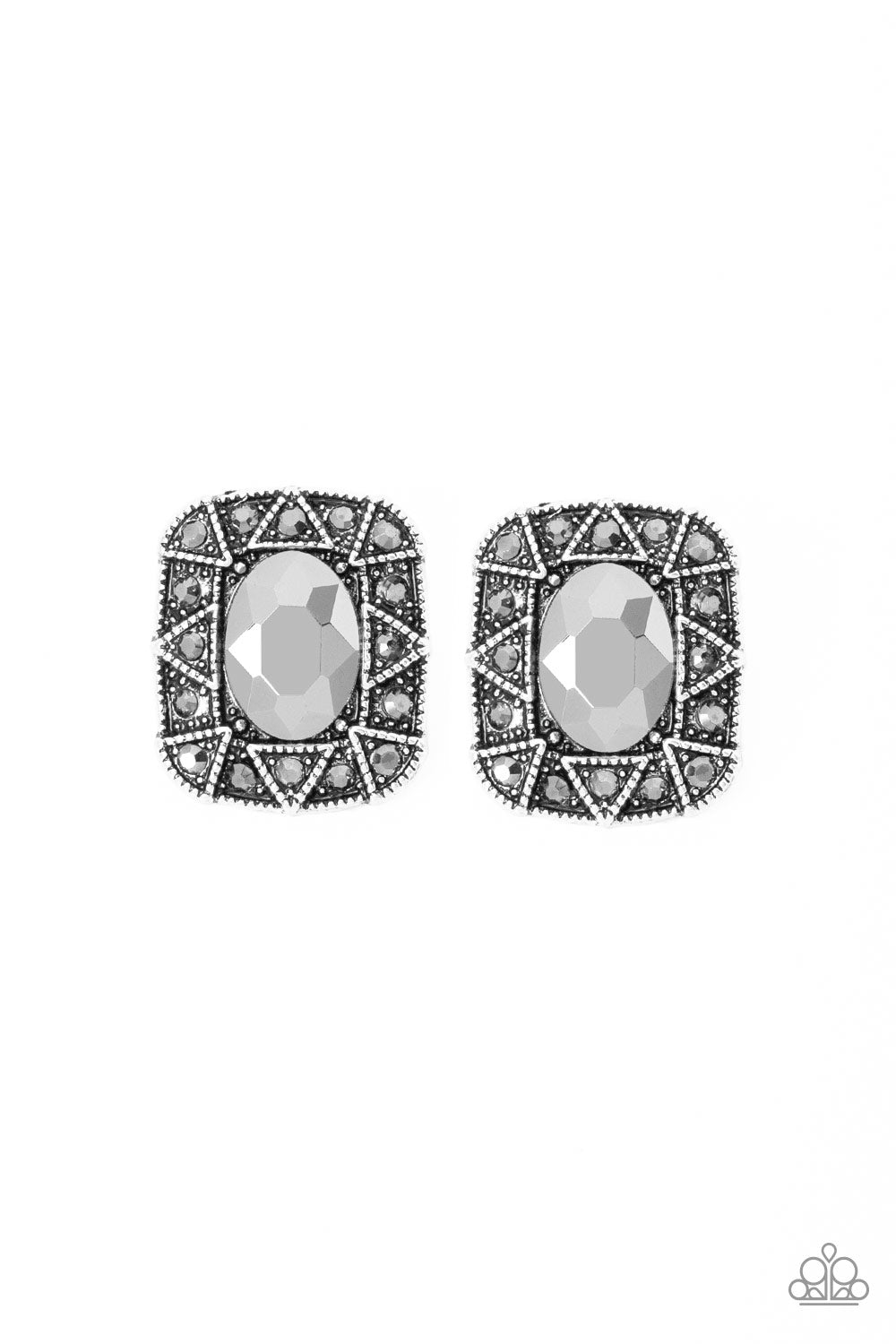 Young Money - Silver (E1178)