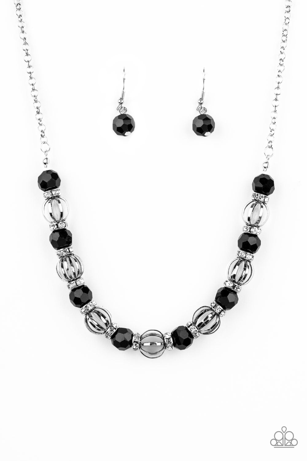 Metro Majestic - Black (N0160)