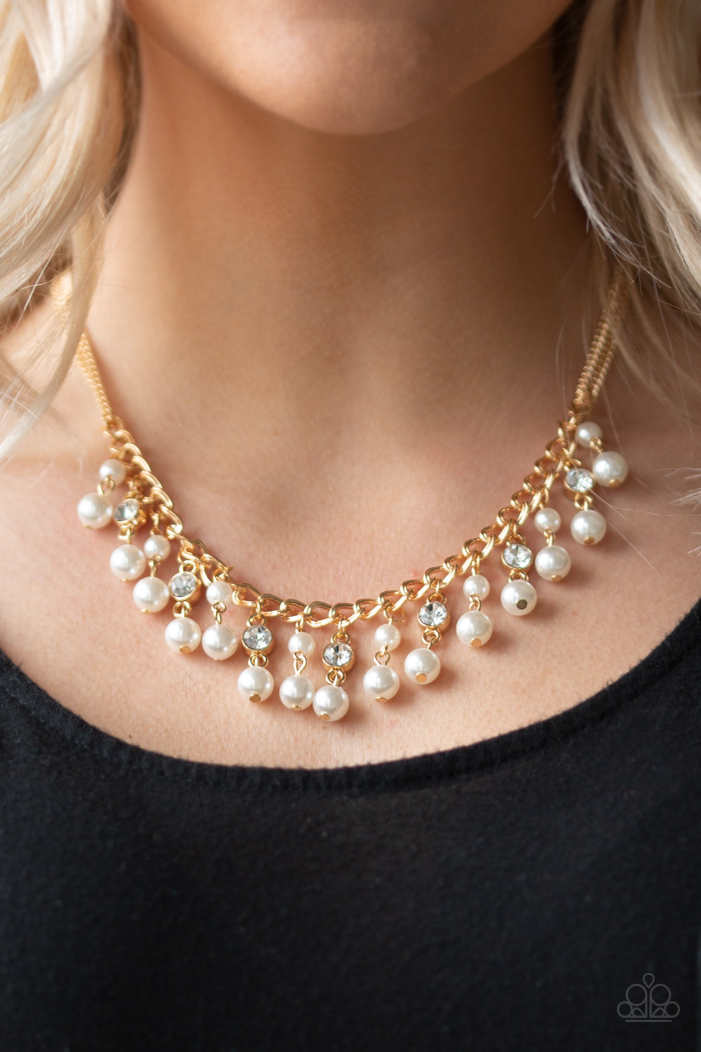 Regal Refinement - Gold (N0889)