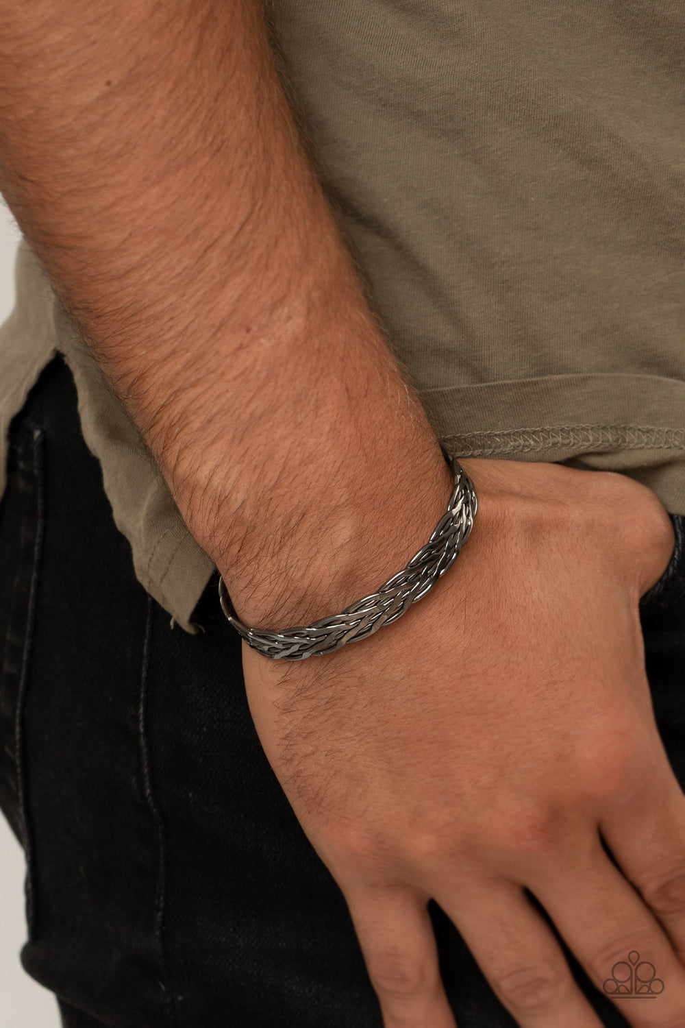 Magnetic Maven - Black/gunmetal (B1323)