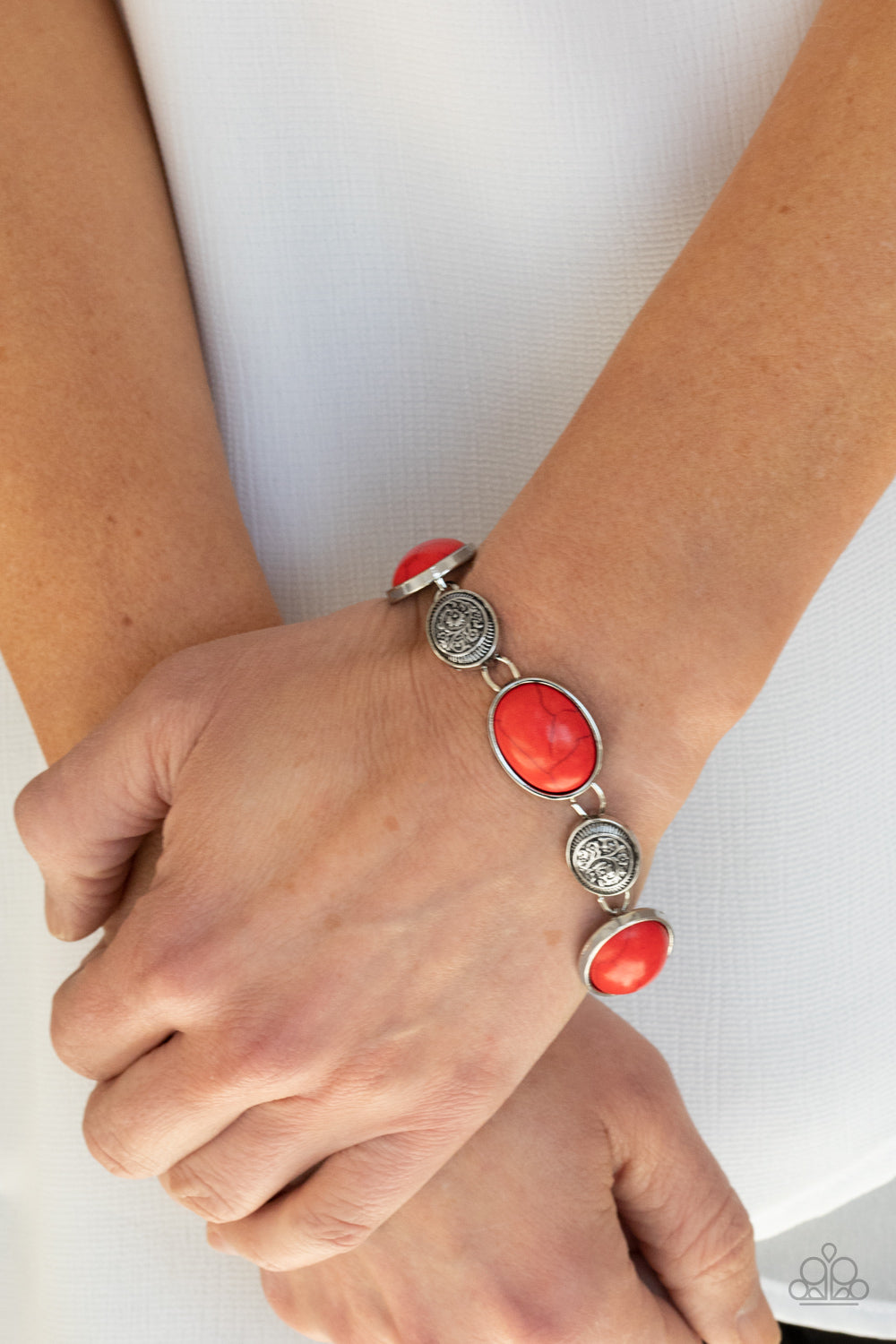 Cactus Country - Red (B033)