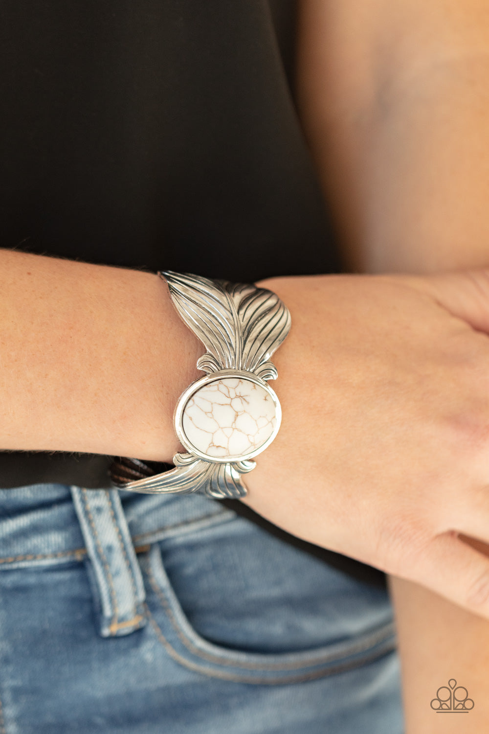 Born to Soar - White (B122)