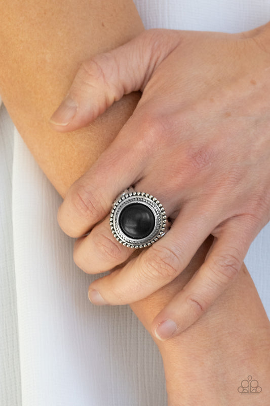 Evolutionary Essence - Black (R050)