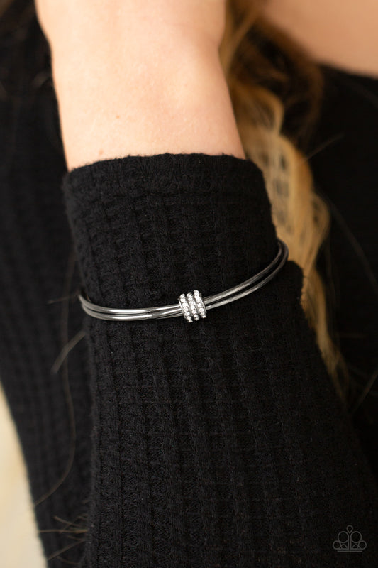 Roll Out The Rhinestones - Black/gunmetal (B739)