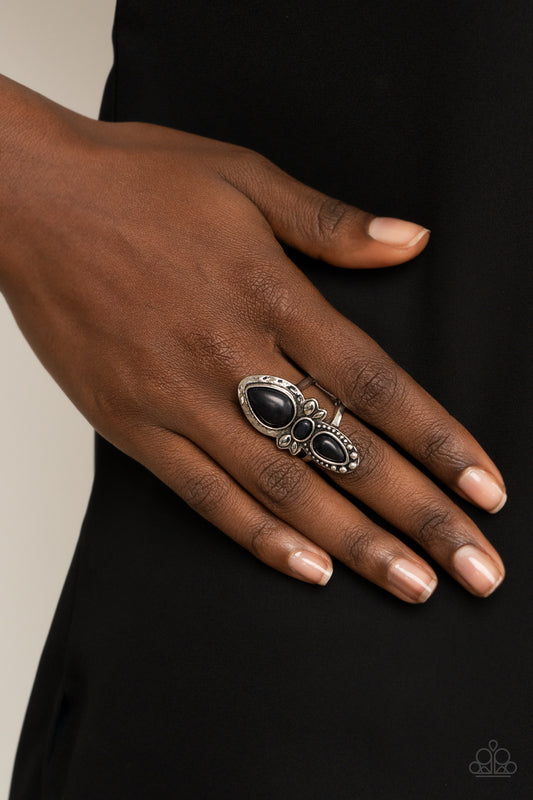 In a BADLANDS Mood - Black (R053)