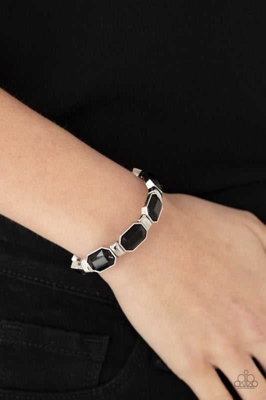 Fashion Fable - Black (E235)