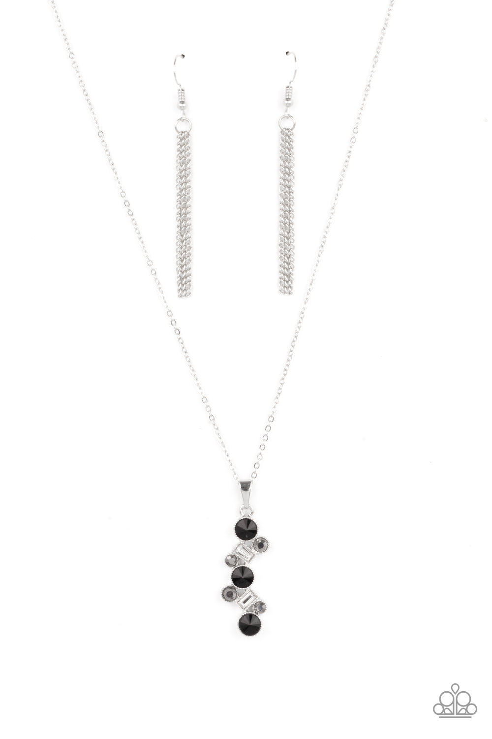 Classically Clustered - Black (N0111)