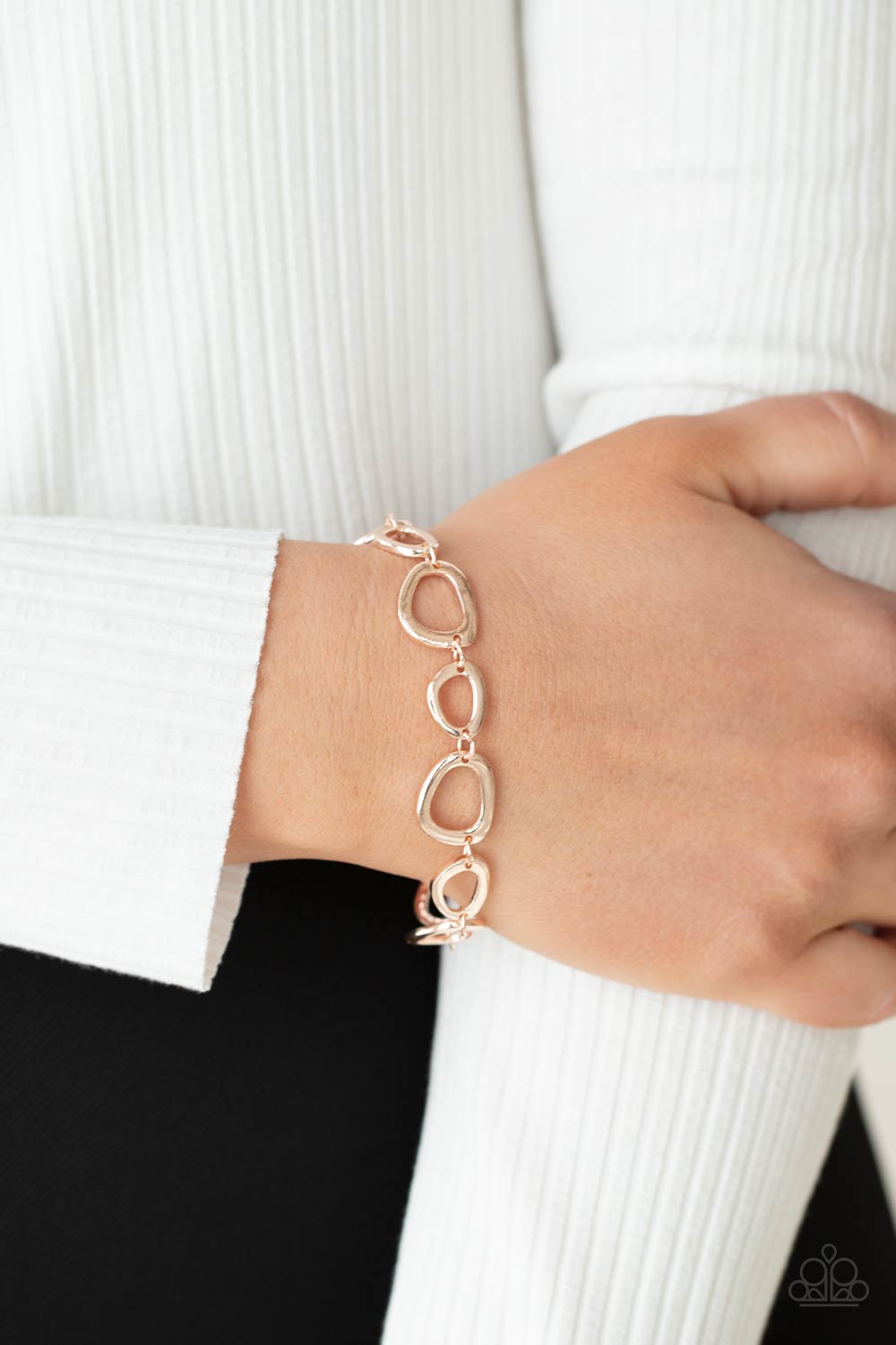 All That Mod - Rose Gold (B807)