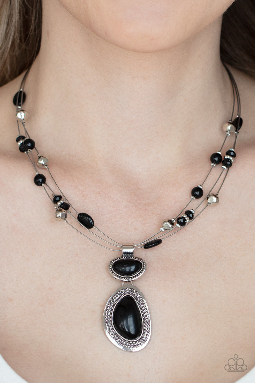 Discovering New Destinations - Black (N0119)