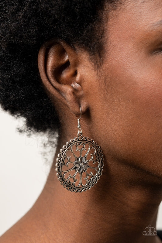 Floral Fortunes - Silver (E1115)