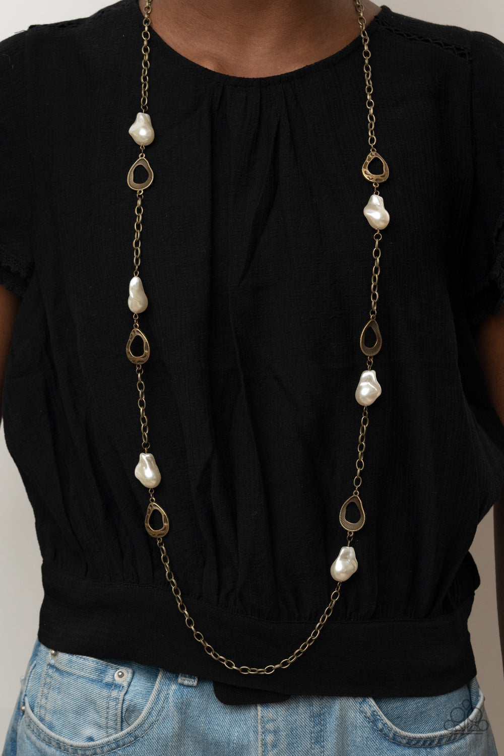 Rustic Refinery - Brass (N0480)