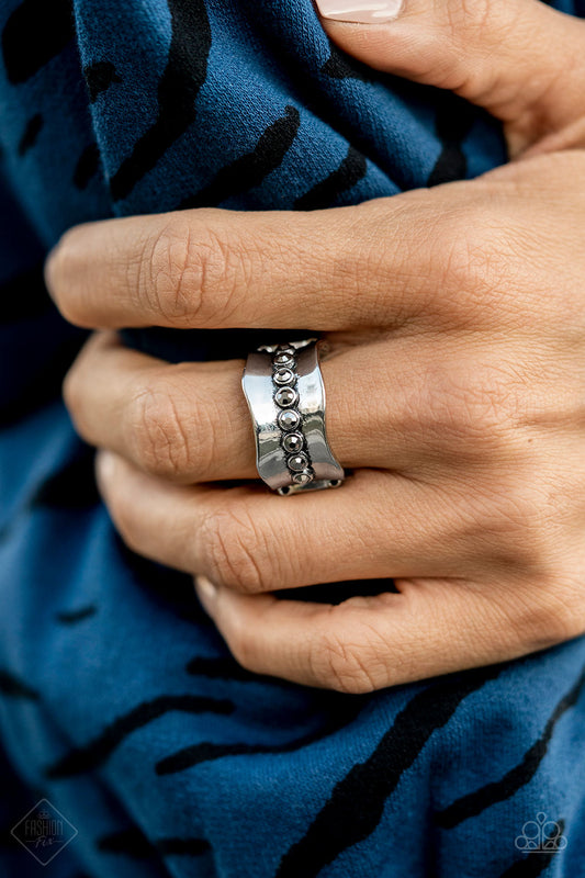 Scintillating Smolder - Silver (R759)