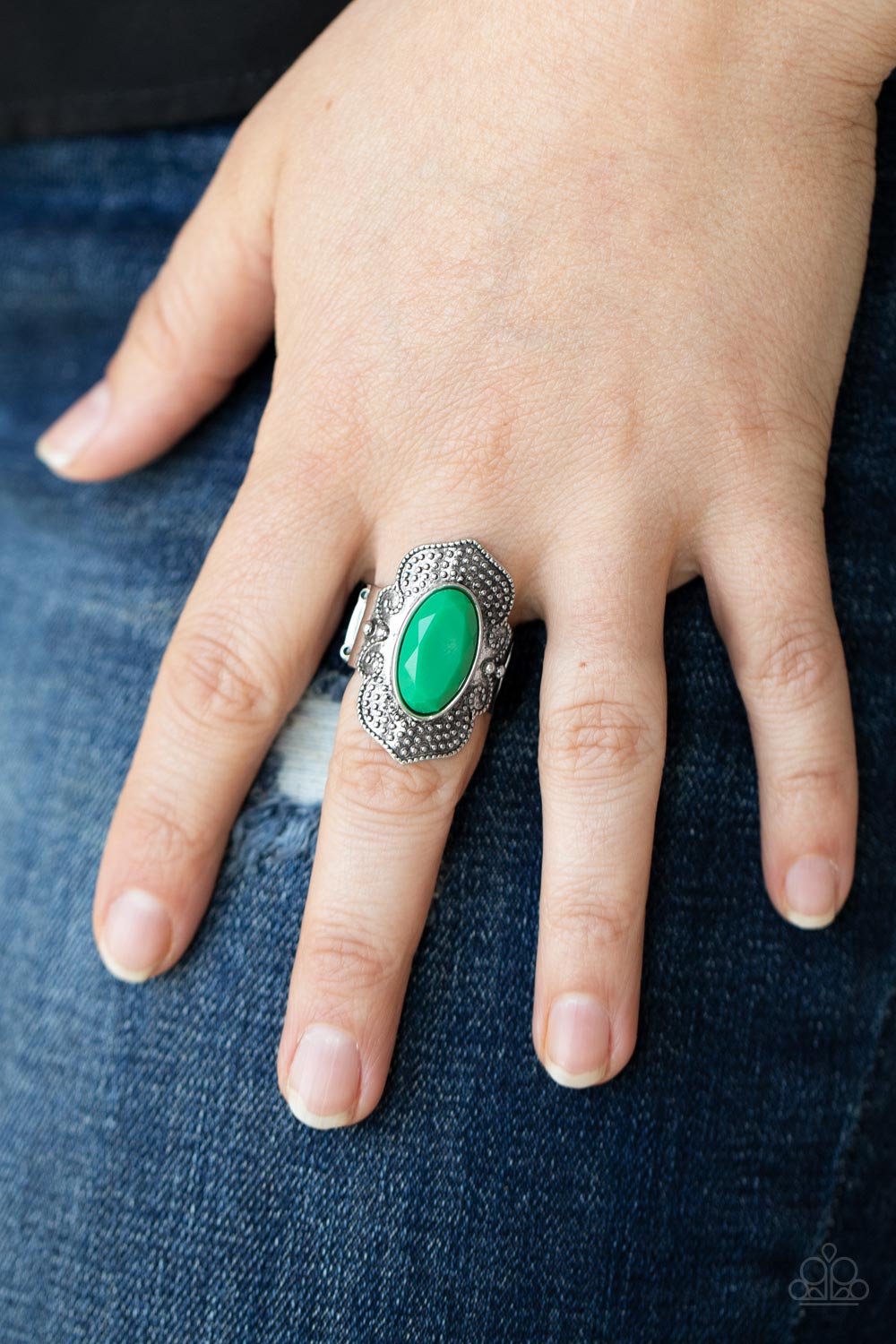 Taj Mahal Trendsetter - Green (R472)