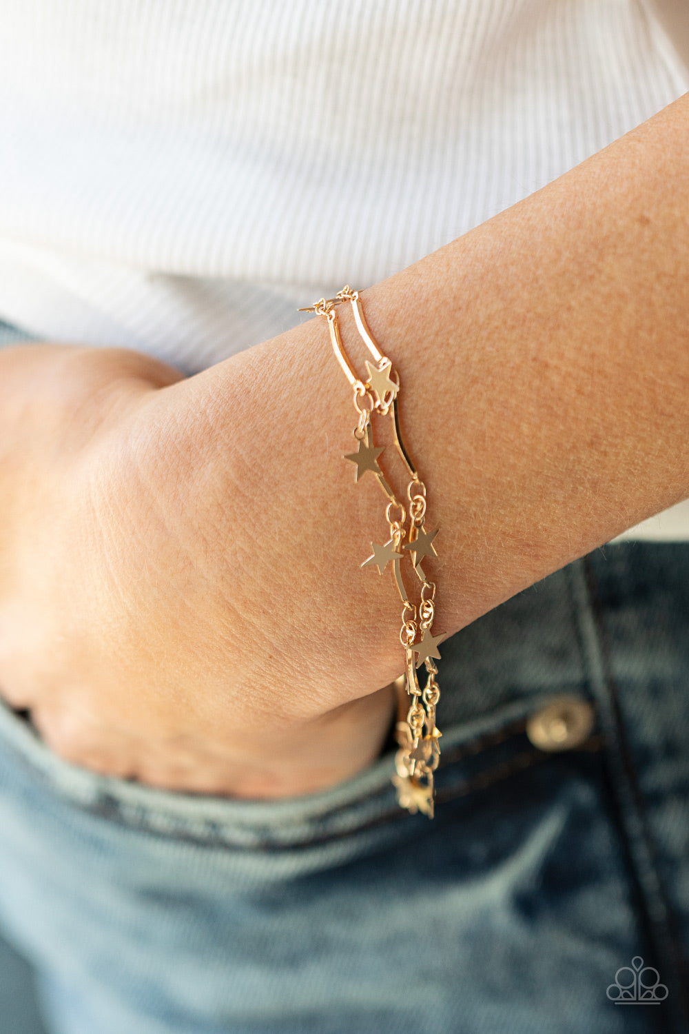 Party in the USA - Gold (B1273)