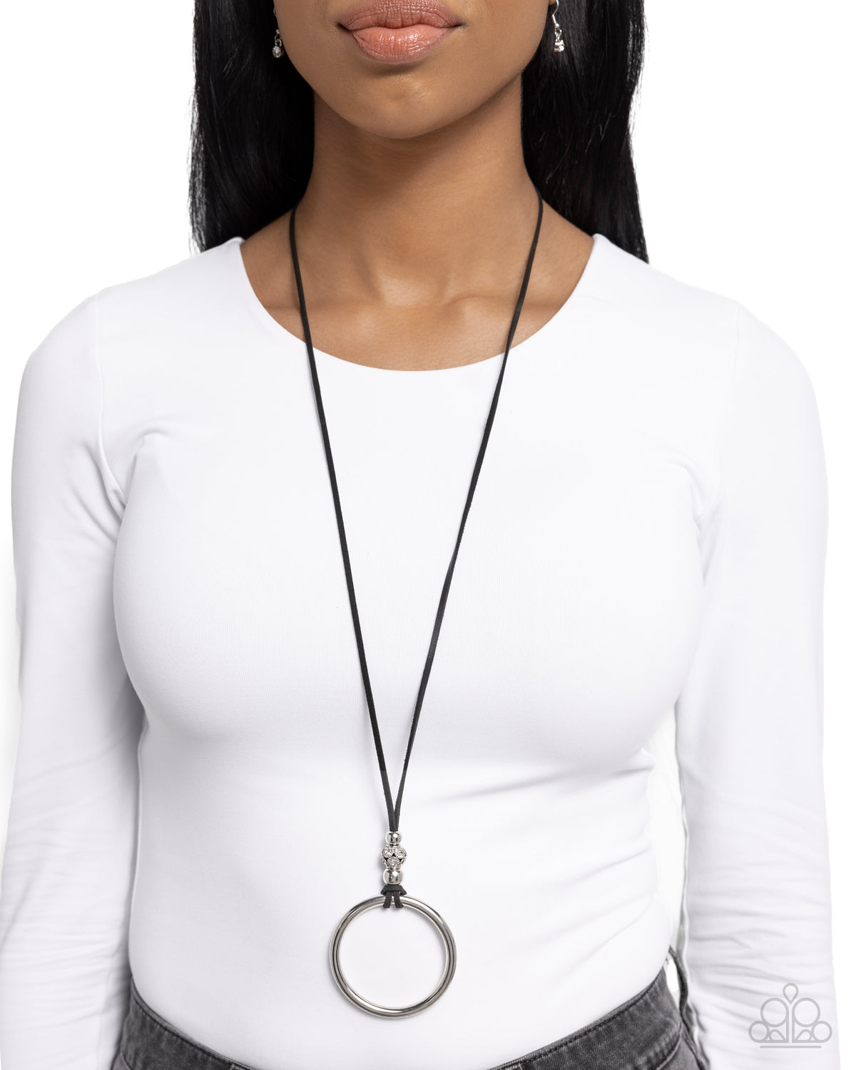 BLING Into Focus - Black (N0104)