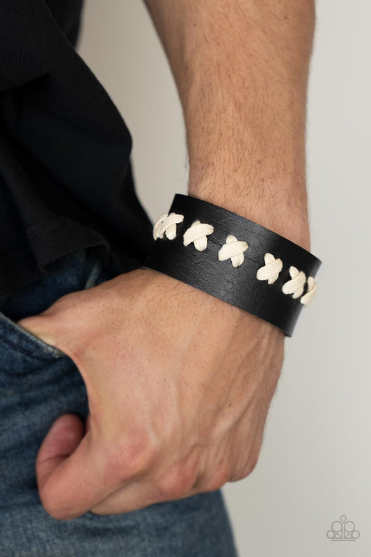 Metro Mustang - Black (B1334)