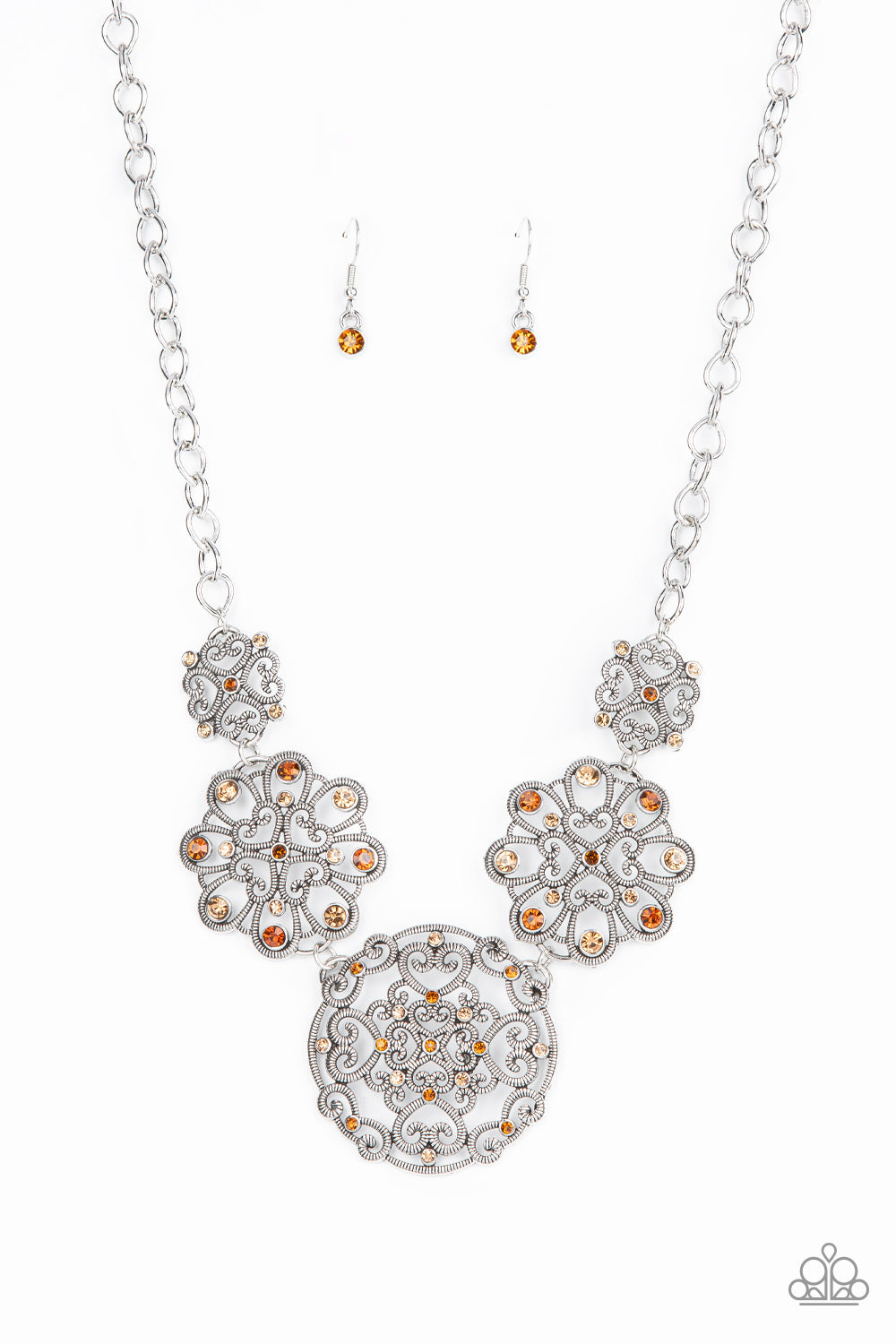 Royally Romantic - Brown (N0551)