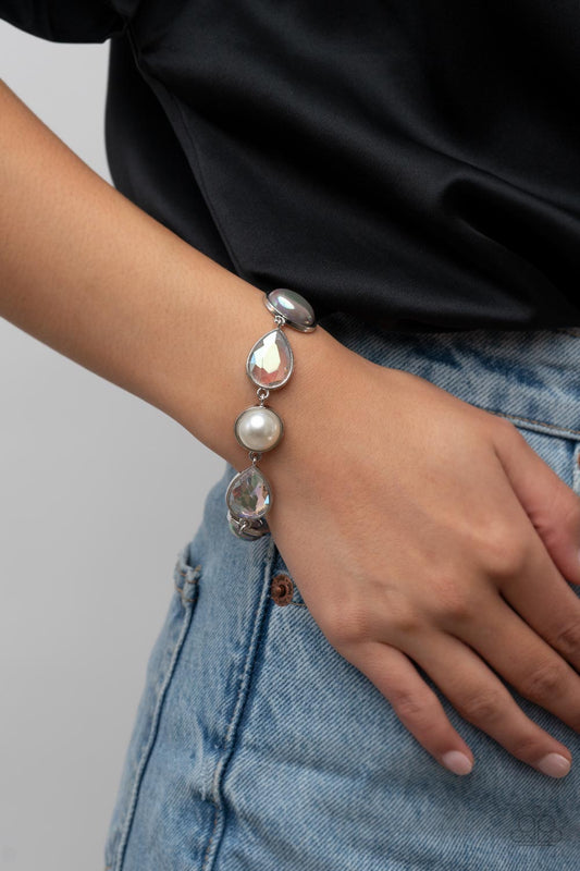 Nostalgically Nautical - Silver (b946)