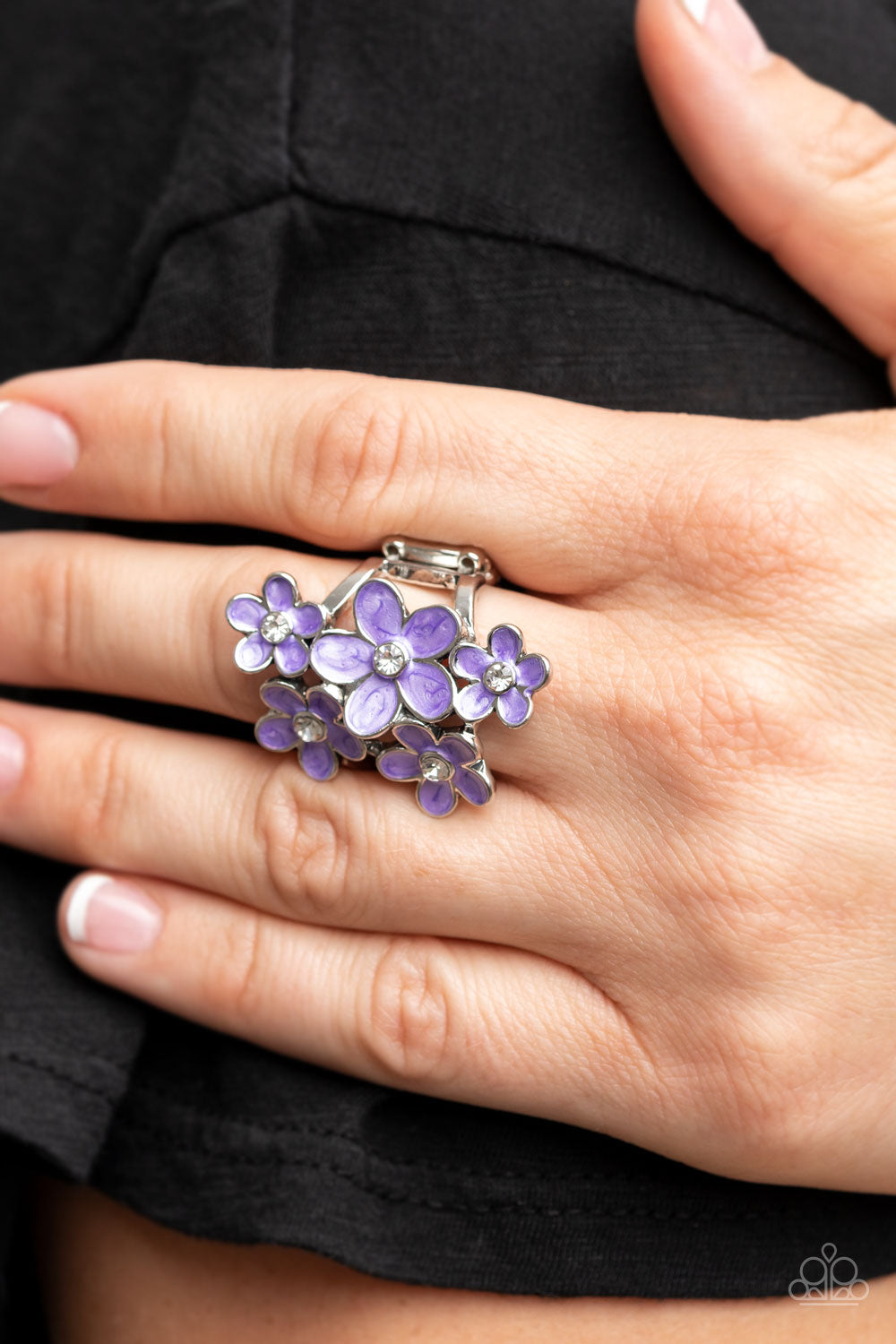 Boastful Blooms - Purple (R662)