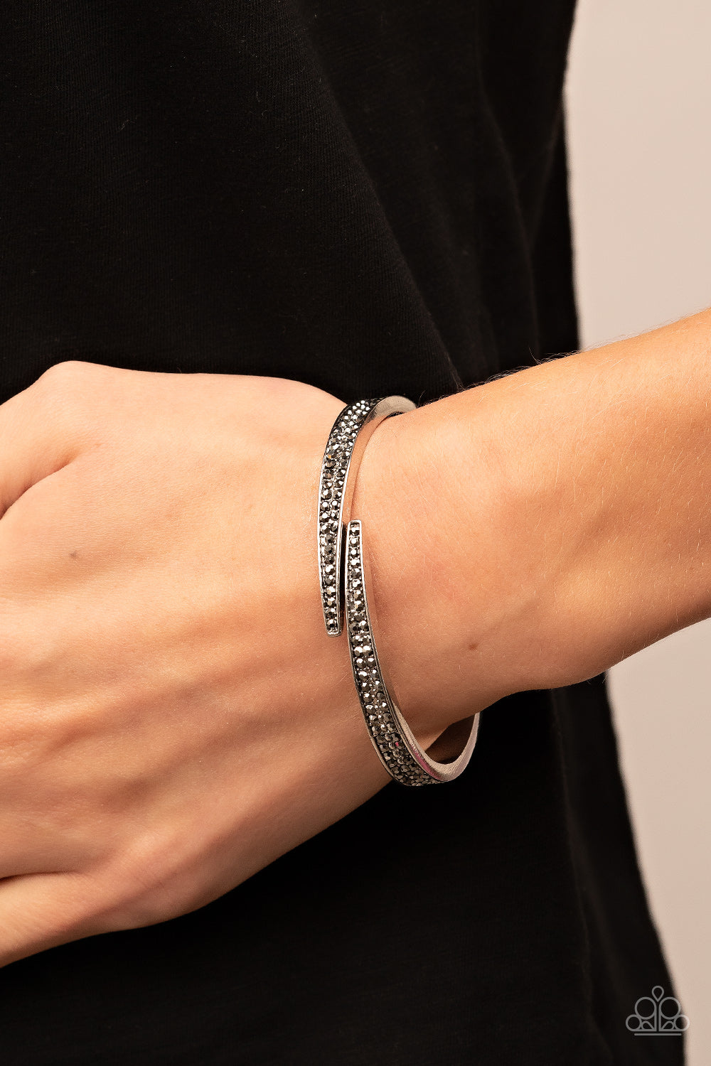 Deco Drama - Silver (B1262)