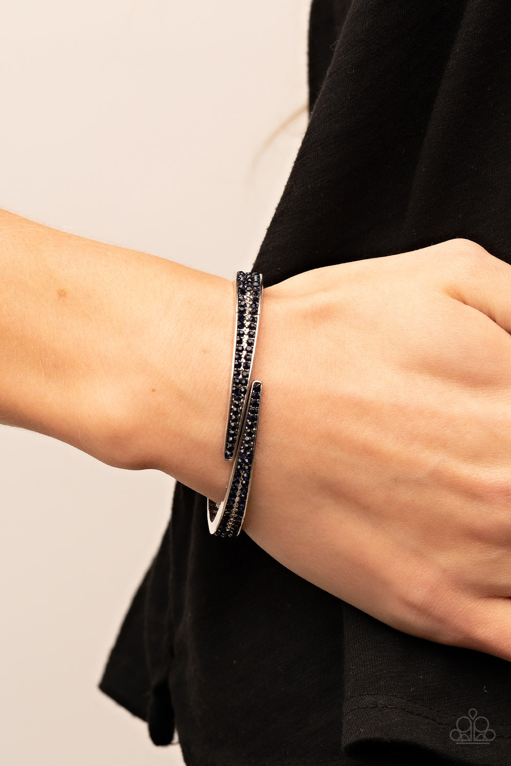 Deco Drama - Blue (B373)
