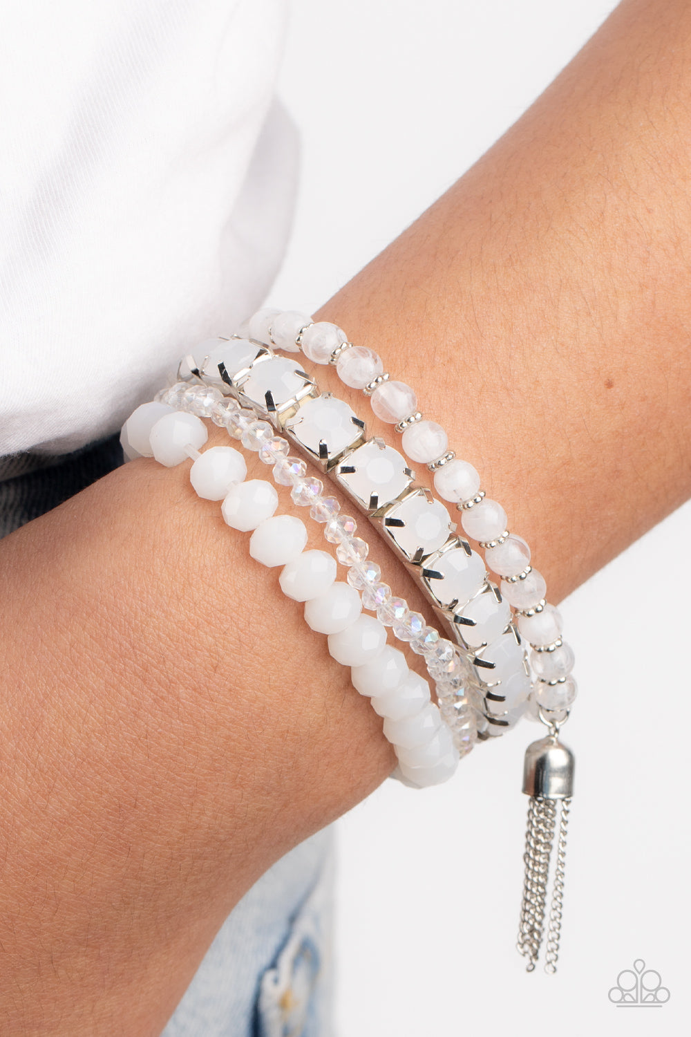 Day Trip Trinket - White (B136)