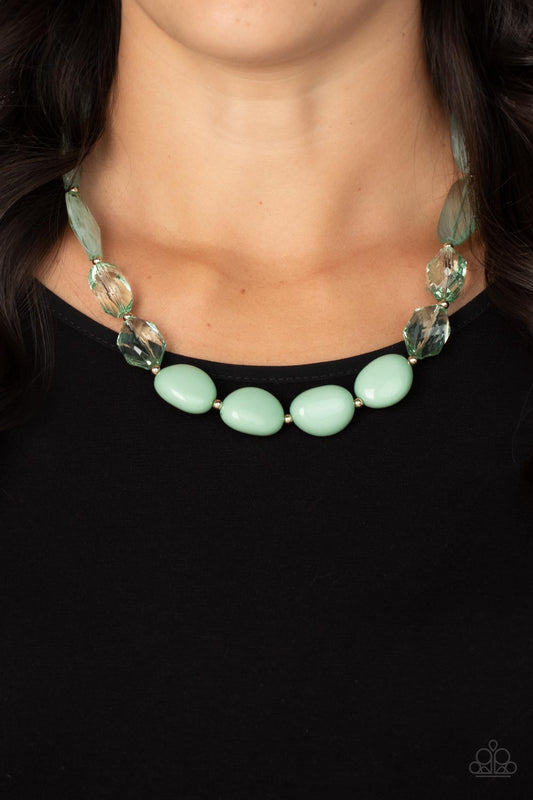 Private Paradise - Green (N1019)