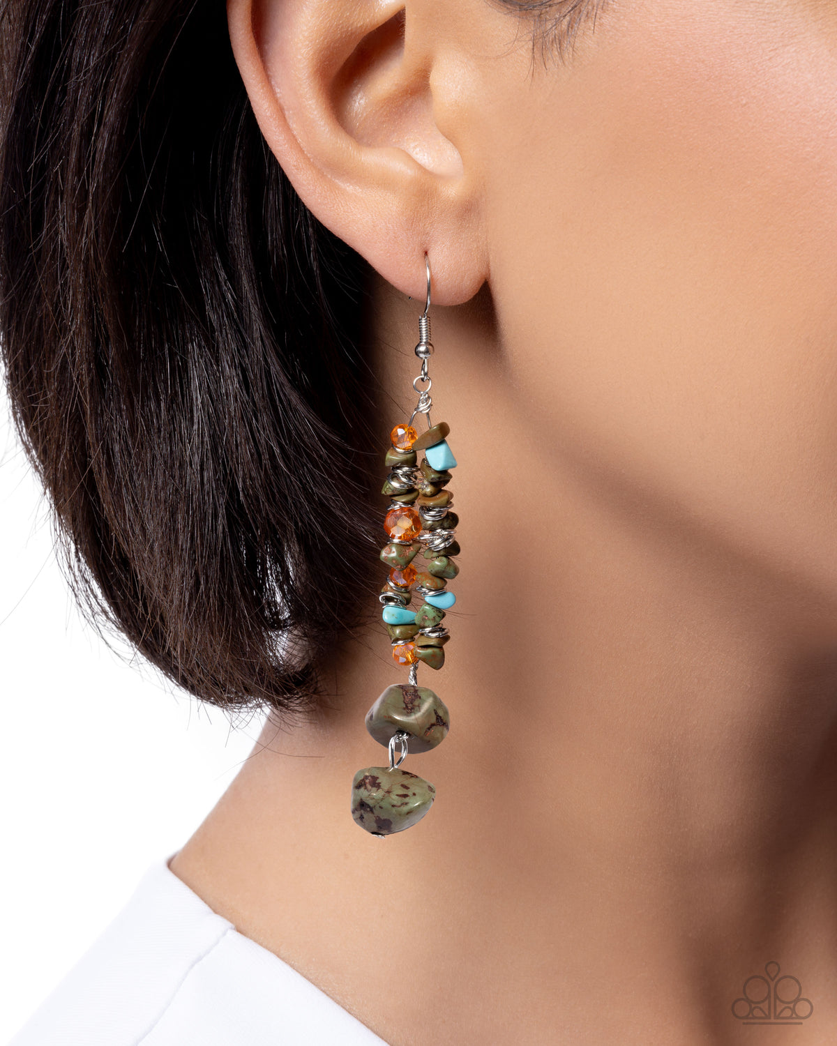 Earthy Embrace - Green (E222)