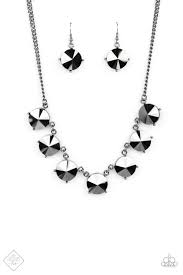 The Showcase Must Go On - Black/gunmetal (N0706)